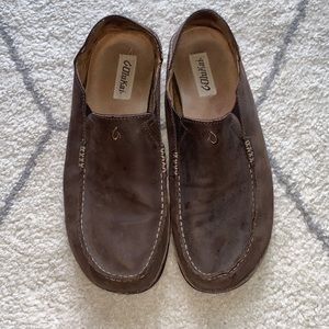 Men’s Olukai shoes. Size 11.5, Brown leather